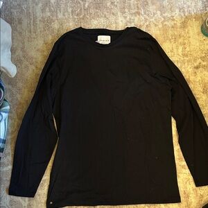 Men's Black Long Sleeve Tee